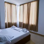 شقة Cattleya